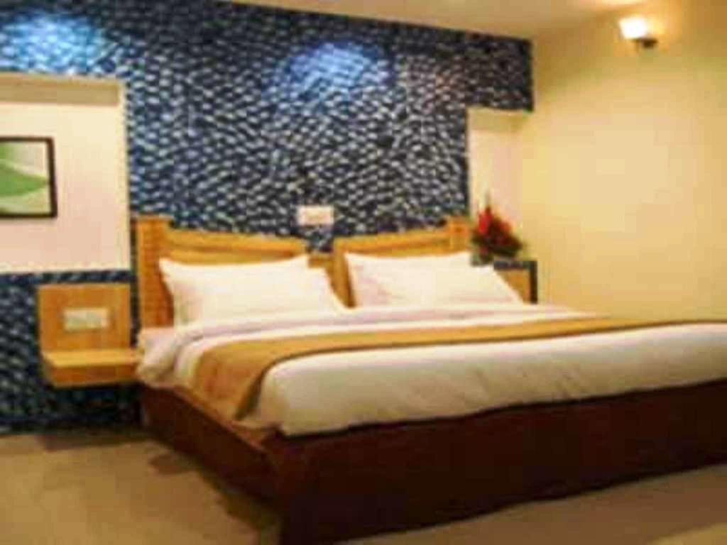 Hotel Abhay Palace Ghaziabad Exterior photo